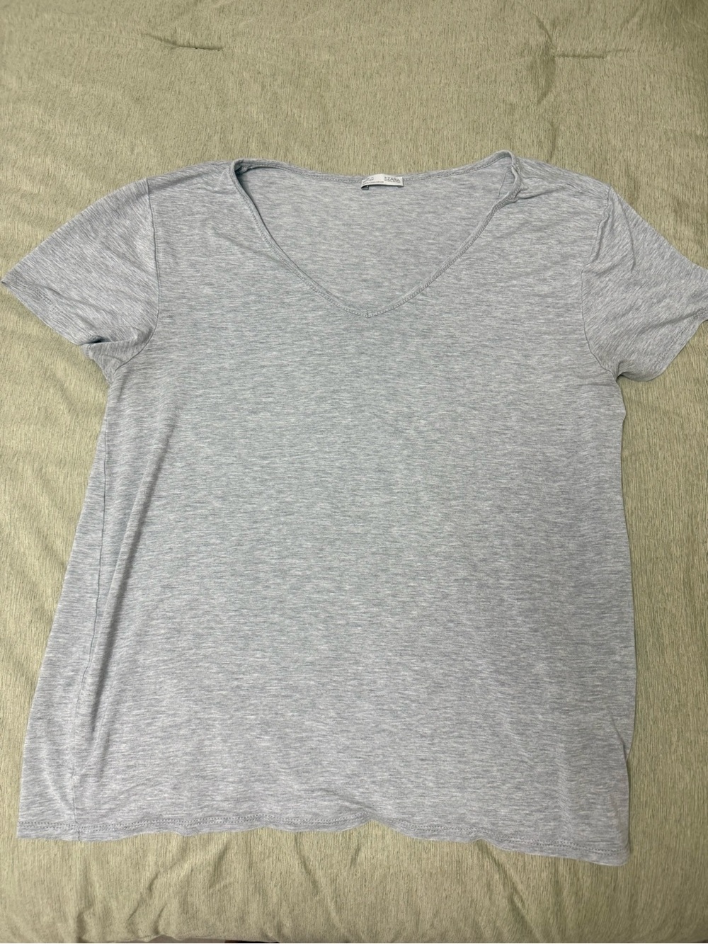 Zara Light Gray V-Neck Short Sleeve Tee Size Large